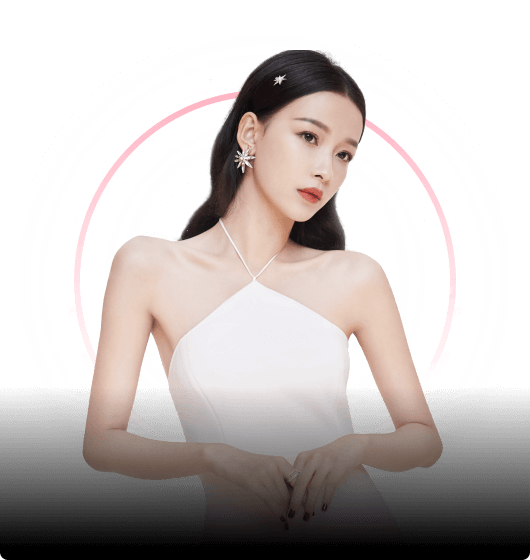 足球报：邵子钦还有个双胞胎姐姐邵子嘉，她司职中后卫